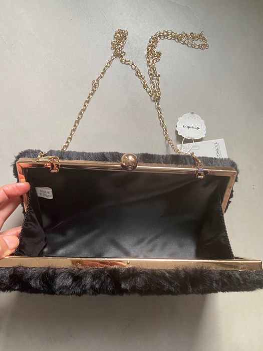 Clutch preta nova