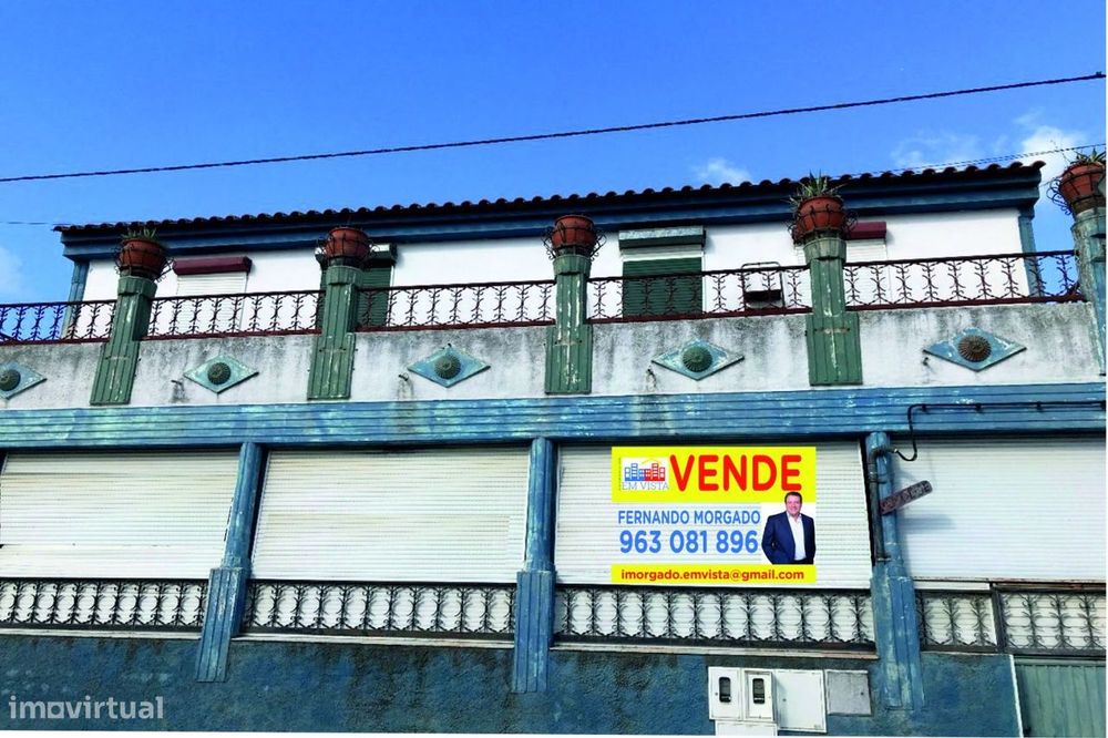 Vivenda T4 com Garagem