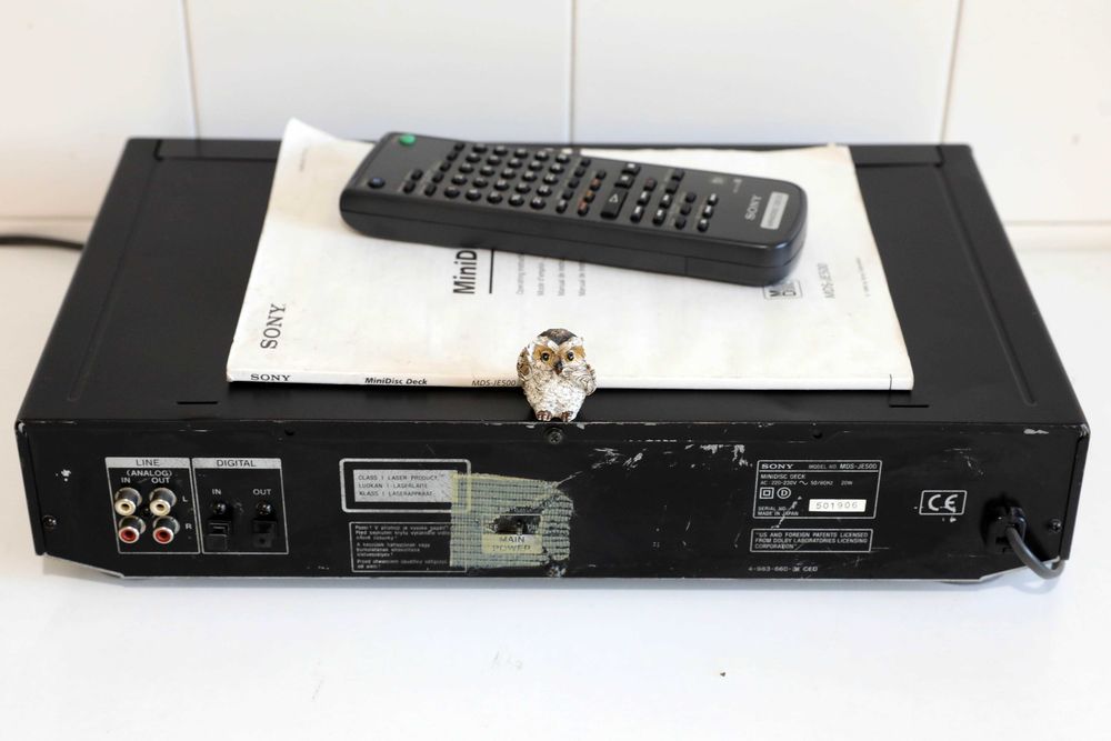 Sony MDS-JE500 com comando