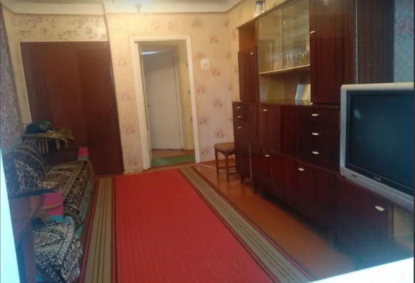 2х Гагаріна 10 тис