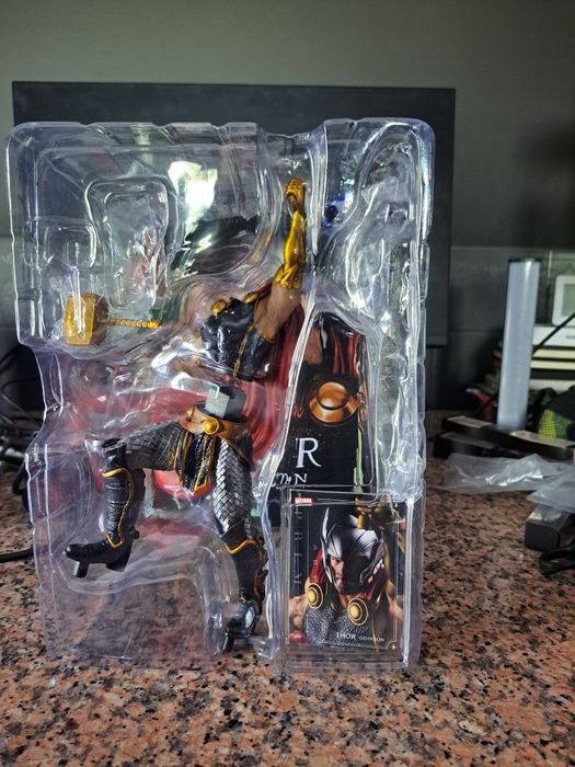 Thor kotobukiya Artfx Premium