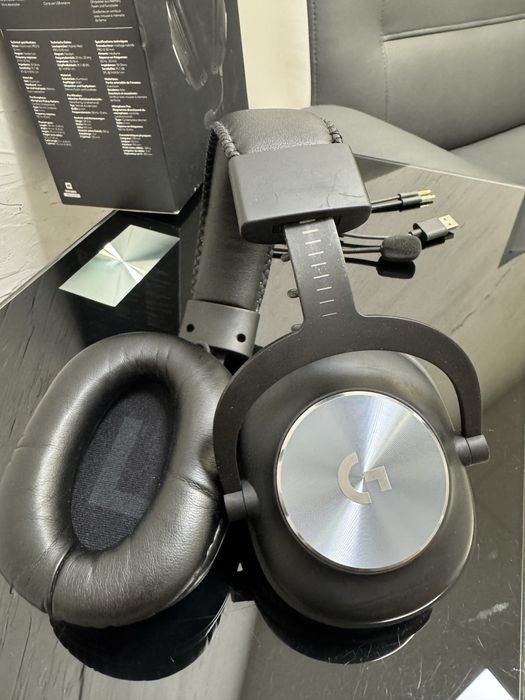 Słuchawki gamingowe Logitech PRO bardzo dobry stan świetna jakość