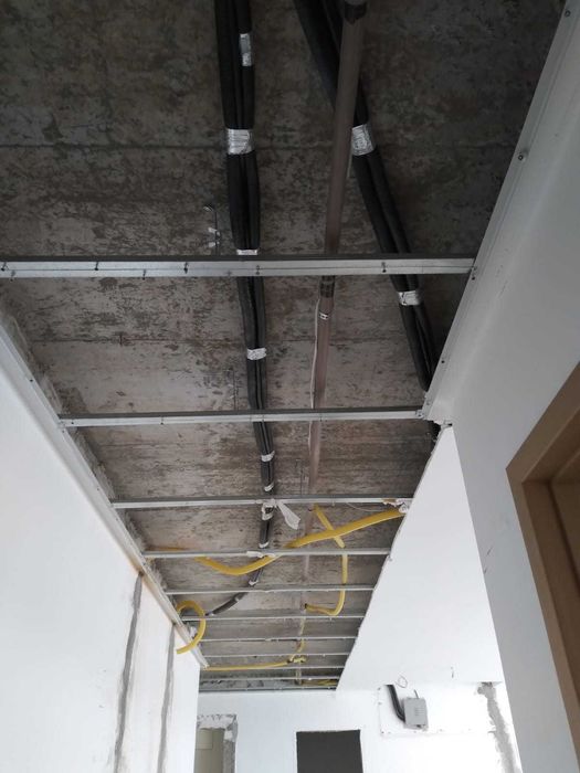 Pedreiro Pintor e Carpinteiro