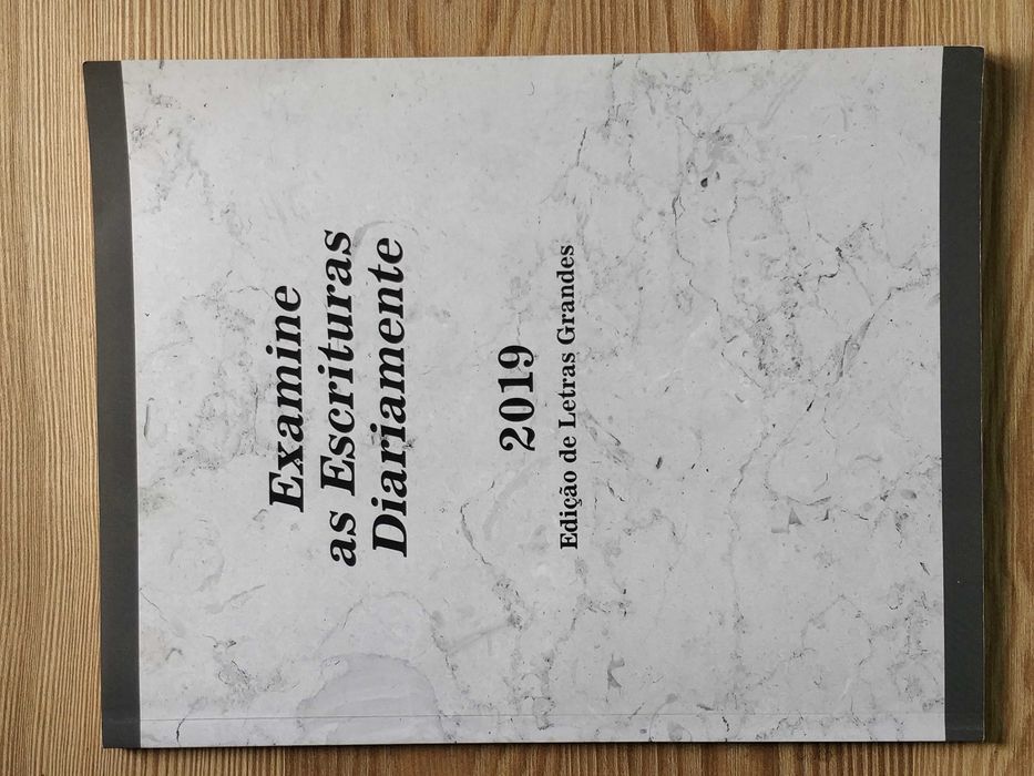 Examine as Escrituras Diariamente - Livro