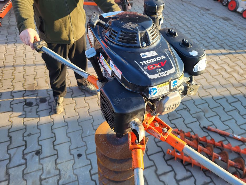 Świder do gleby wiertnica dwuosobowy GENERAL 235 silnik Honda