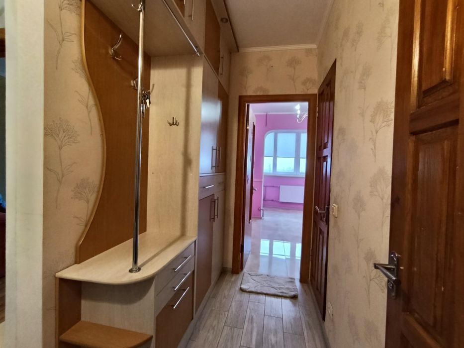 Файна 1-кімнатна  квартира