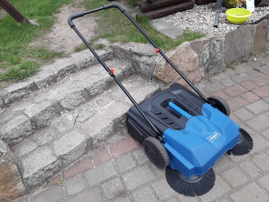 Zamiatarka Do Liści kostki Scheppach Trike-S 3 Szczotki 650 mm