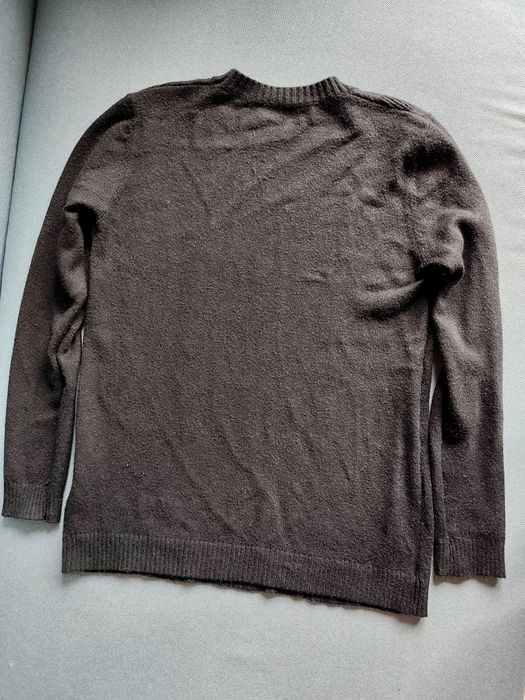 Sweter P-M czarny