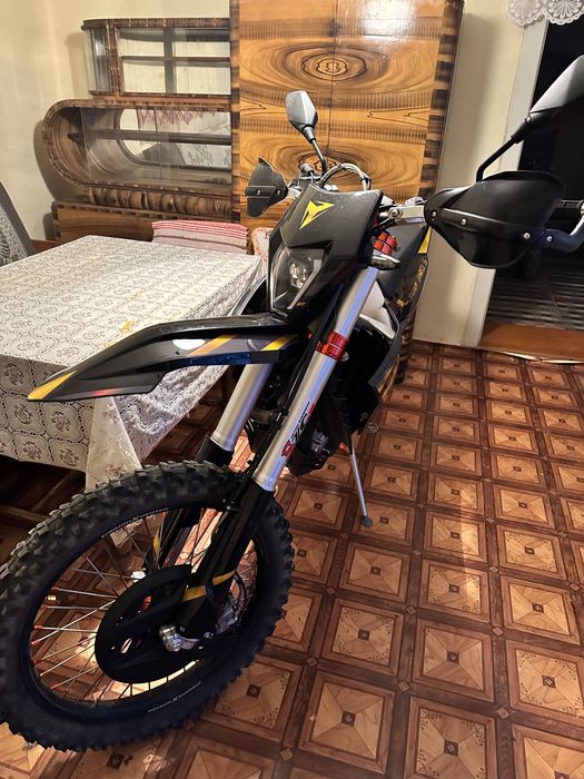 Мотоциклі Kovi 300 pro s