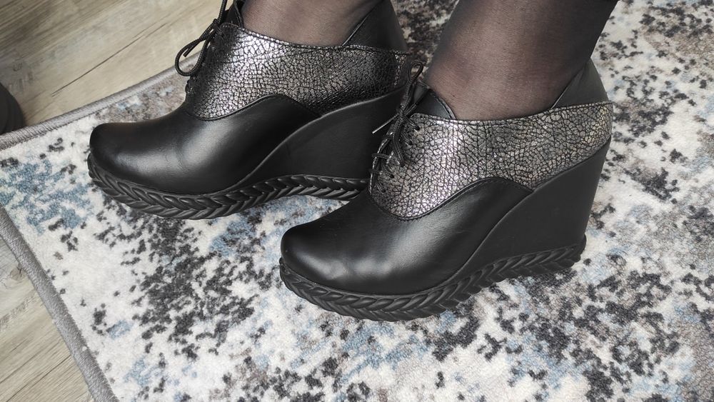 Взуття на платформі, батільйони на платформі, взуття весна - осінь