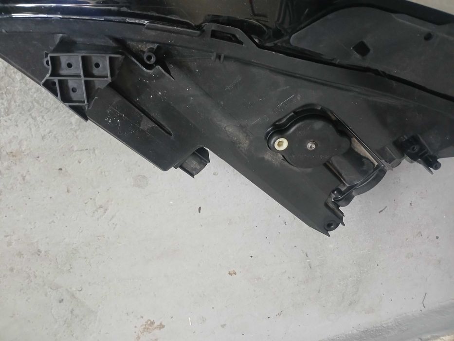 Farol skoda leon cupra lado direito