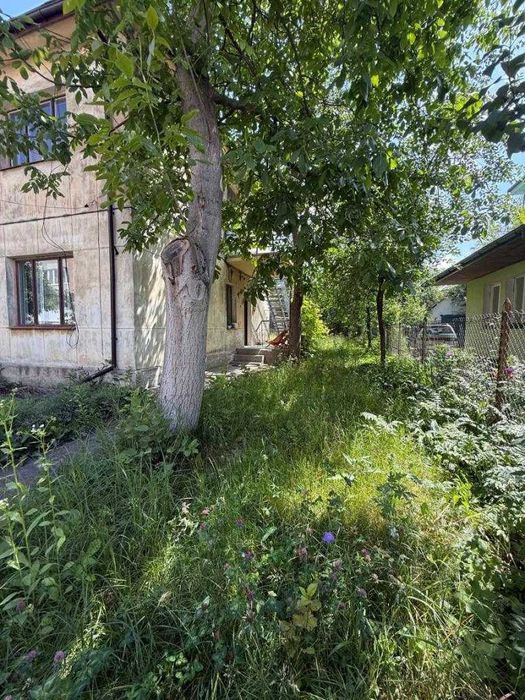 Продаж 1 кім квартири по вул. Патона, своє подвір'я. БЕЗ КОМІСІЇ.
