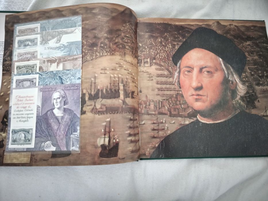 Livro de Filatelia " Cristóvão Colombo"