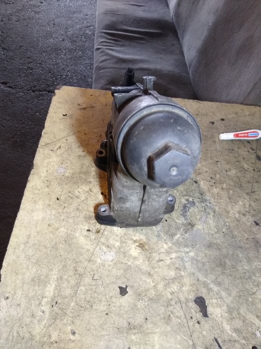 Podstawa filtra oleju chłodniczka 2.0d N47 BMW E60 E61 e87 E90 E91 ory