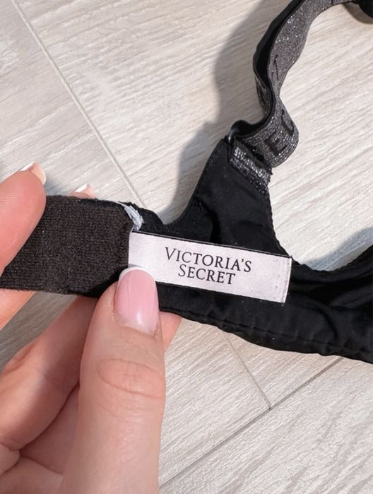 Biustonosz stanik 85B czarny Victoria’s Secret VS brokatowe szelki