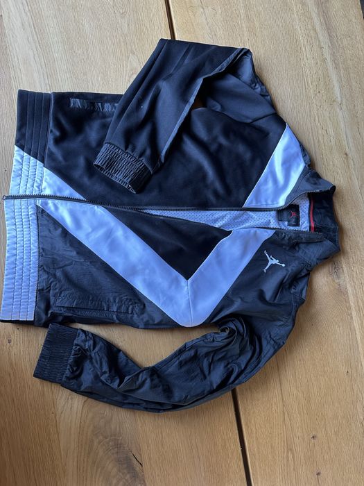 Dres Nike Super prawie nowy 13-15 lat