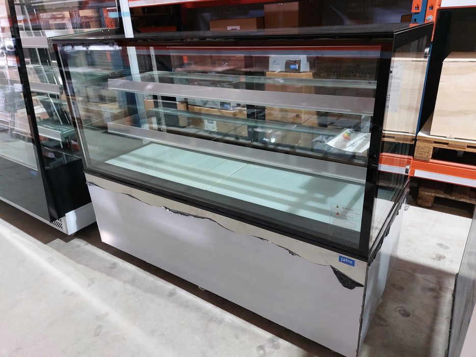 Vitrines, Fornos, Bancadas,  Fritadeiras..