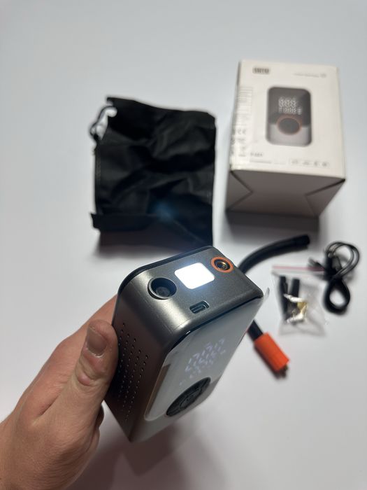 Акція Портативний бездротовий насос з ГАРАНЦІЄЮ 7.4В Suitu ST-221