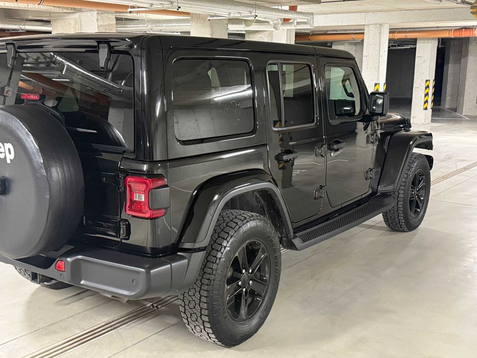 Jeep WRANGLER 3.6 BENZYNA 2021 SAHARA Altitude