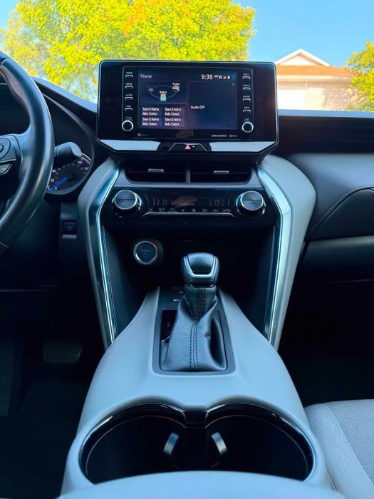 Toyota Venza      2021