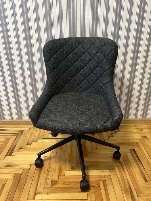 Стілець  PEBRINGE темно-сірий