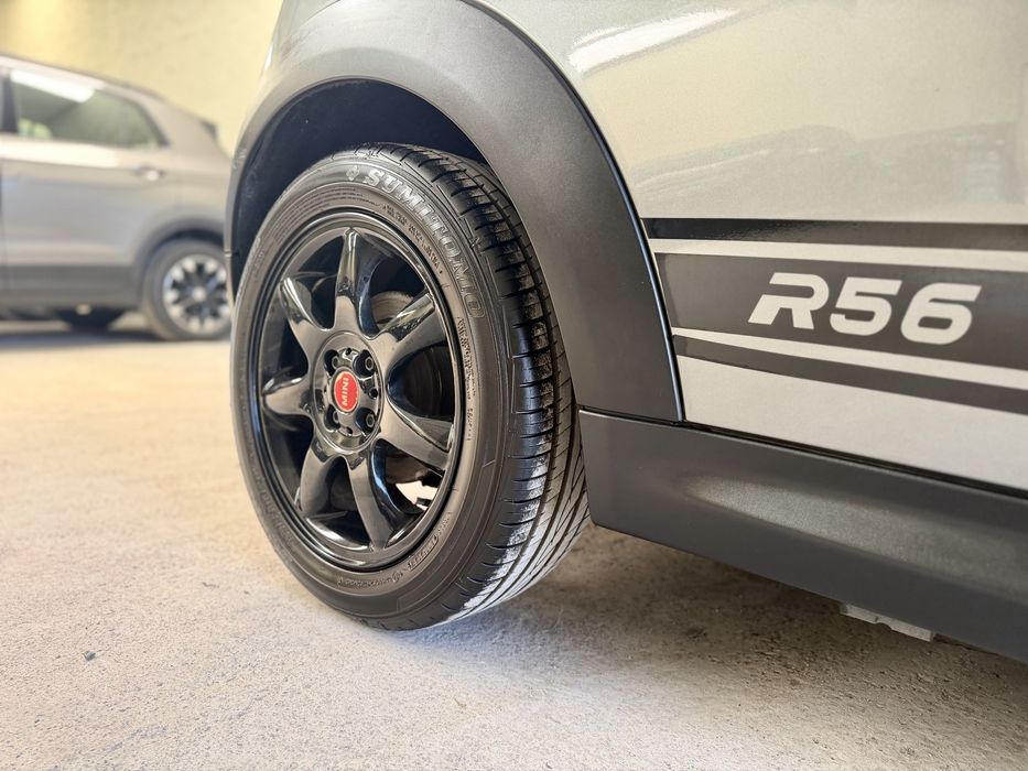 Mini One 1.4i 95cv - Desde 129€ Mês