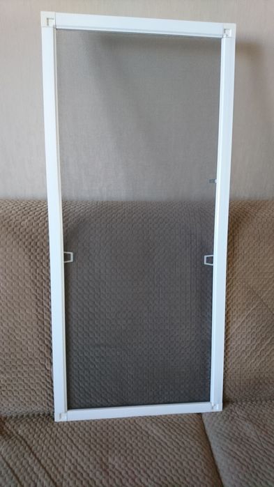 Продаються москитні сітки