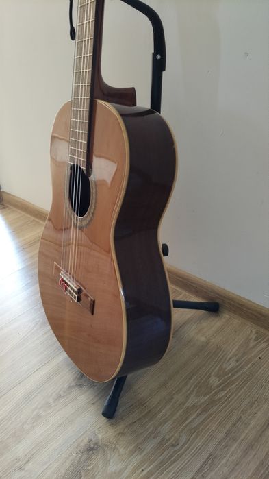 Gitara klasyczna Alhambra 2c + pokrowiec i stojak