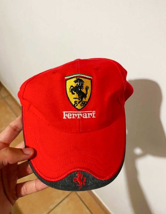 Boné Ferrari original