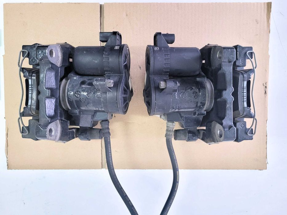 Maserati Levante Ghibli Quattroporte - zacisk hamulcowy tylny tył