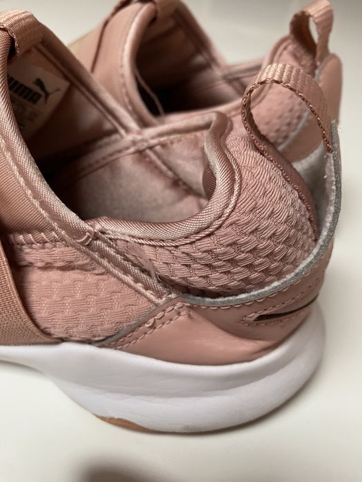 Buty damskie PUMA 38