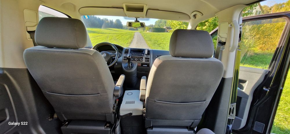 Продається Volkswagen Multivan T5