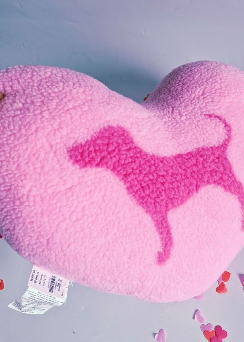 Подушка Victoria's Secret сумка Victoria's Secret