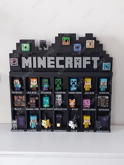 114/26 * Ekspozytor na figurki Kinder Joy Minecraft