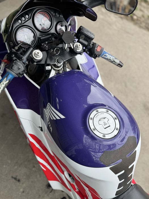 Honda cbr 1993 f2 A2