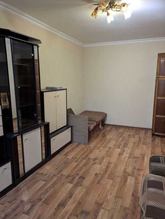 вул. Ніщинського Петра , 12 Солом"янський район