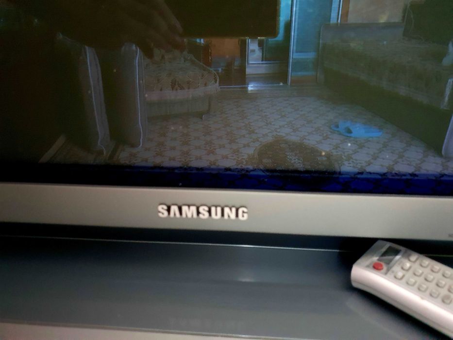 Телевізор Samsung plasma