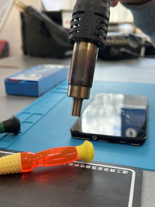 Ремонт телефонів Xiaomi, Samsung,Oppo,Realme, Huawei