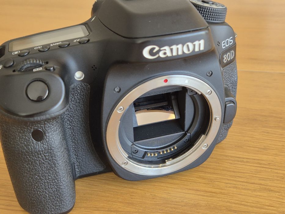 Camara Canon 80D