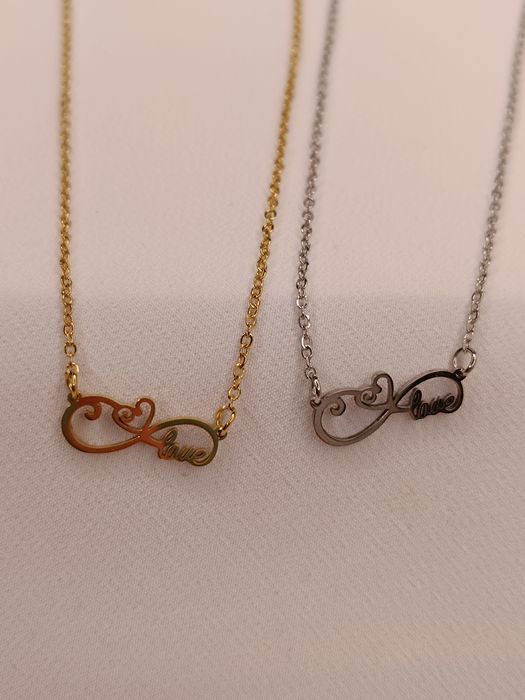 Thread Necklace - Infinito Love