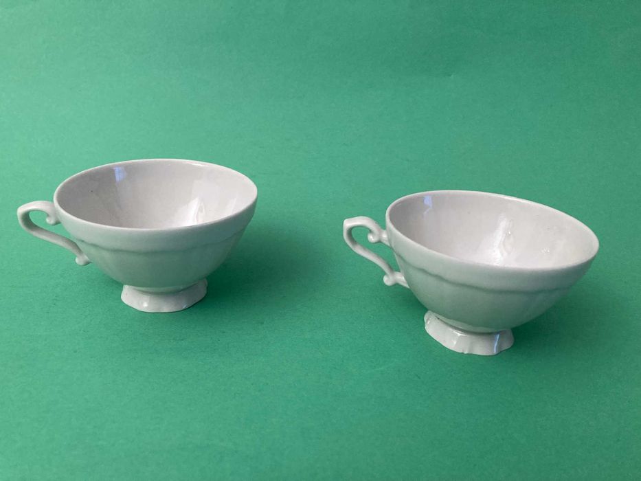 Lote de 2 Chávenas muito bonitas porcelana S.P. Coimbra Antigas