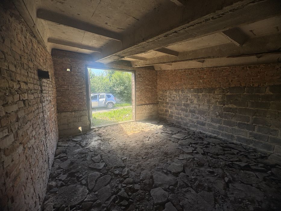 Гаражне приміщення