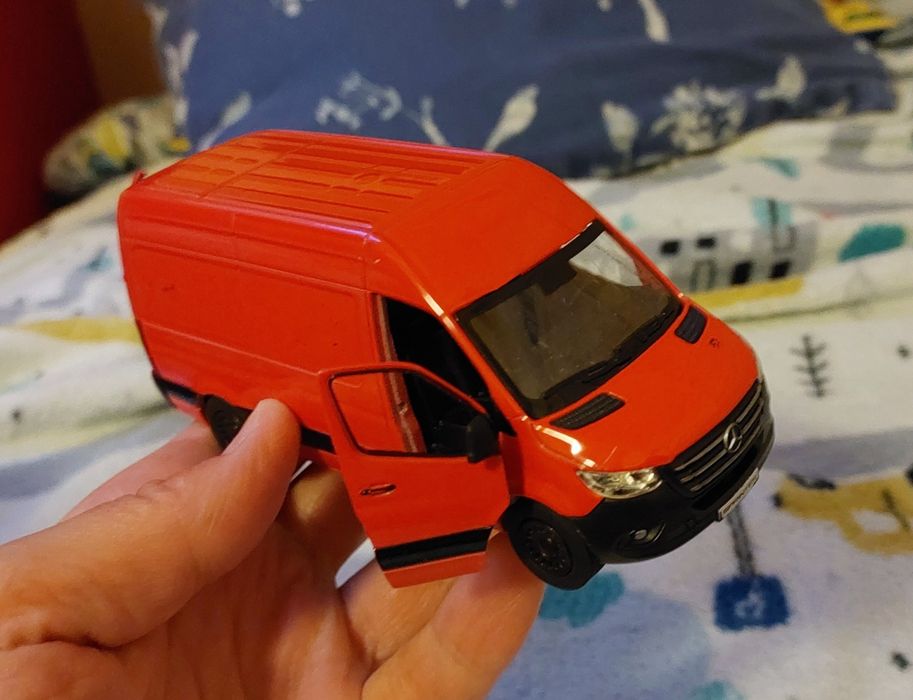 Zestaw samochodów samochodziki auta ciężarówka mercedes scania citroen