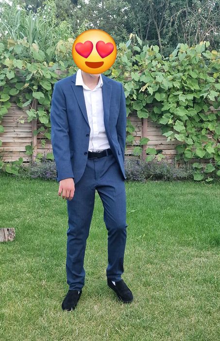 Garnitur męski granatowy EU 50