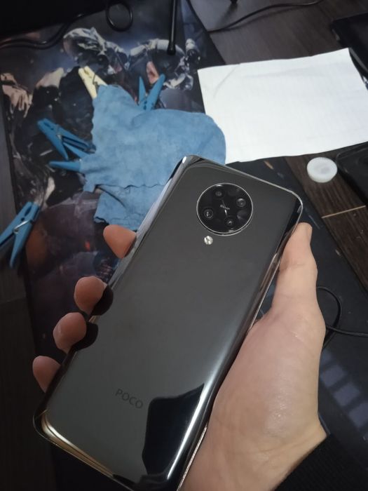 Продам Poco F2 Pro 8/128 Snapdragon 865 5g