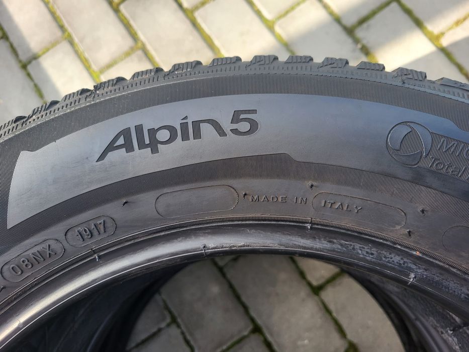4x Opony Zimowe 205/60/16 Michelin Alpin5 Bieżnik 8mm