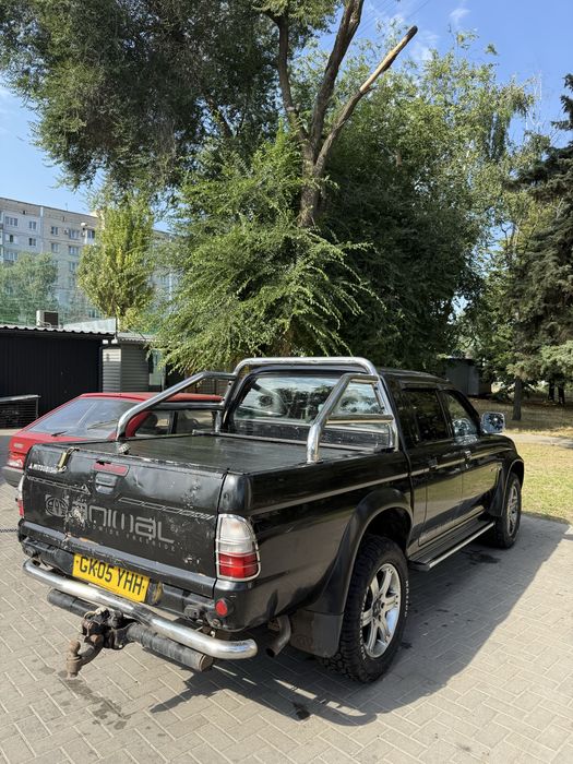 Mitsubishi L200 2005