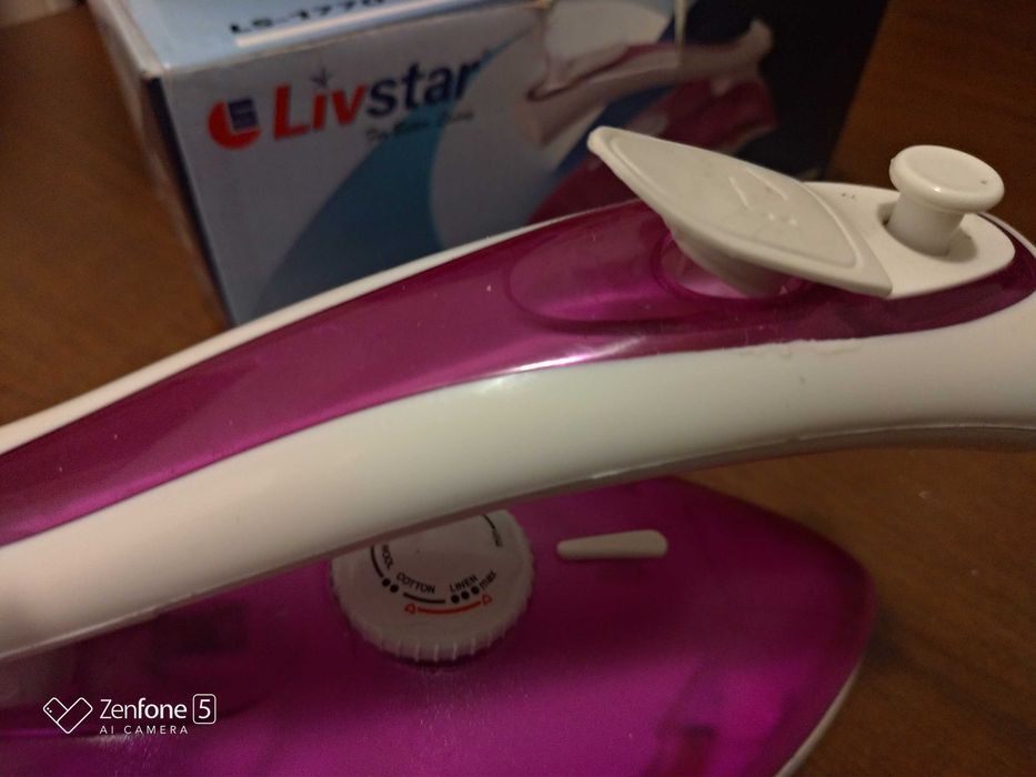 Żelazko turystyczne na parę