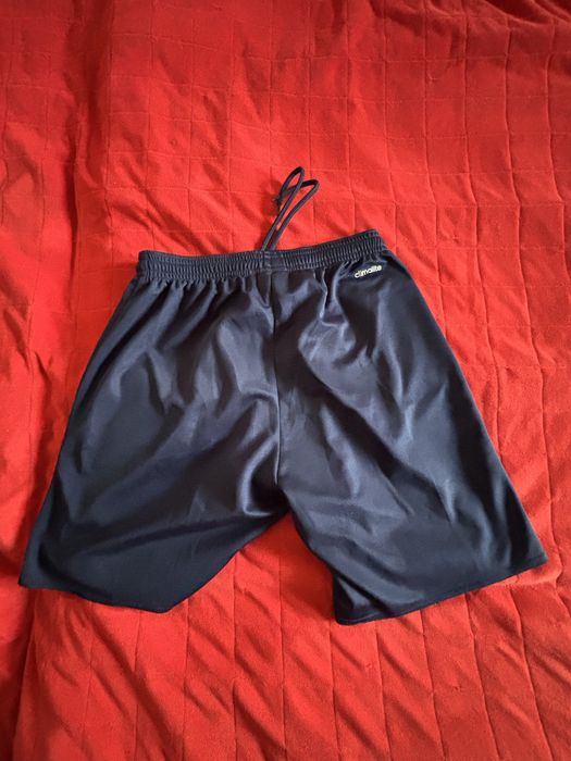 Spodenki piłkarskie/sportowe szorty Adidas w roz. XS