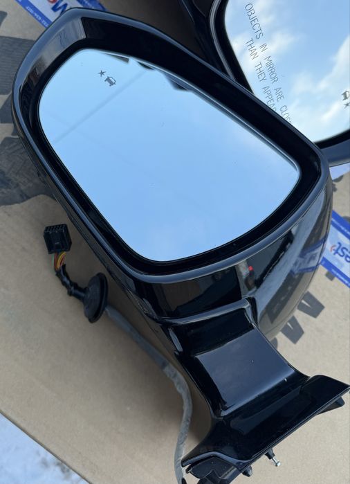 Дзеркало бокове праве ліве chevrolet bolt premier з камерою оригінал